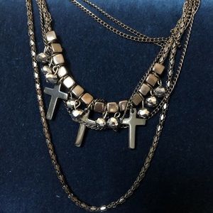 Multi layered necklace